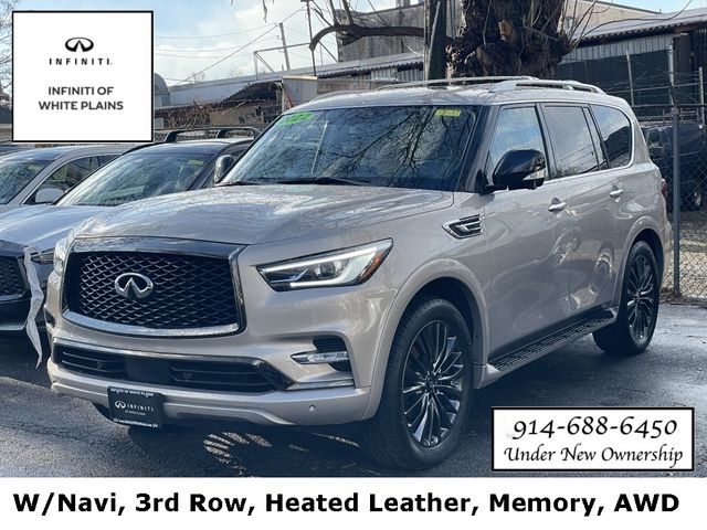 2022 INFINITI QX80 Luxe