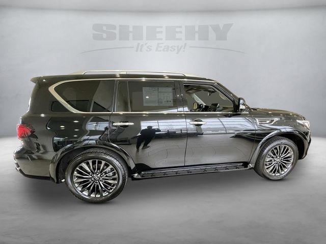 2022 INFINITI QX80 Premium Select