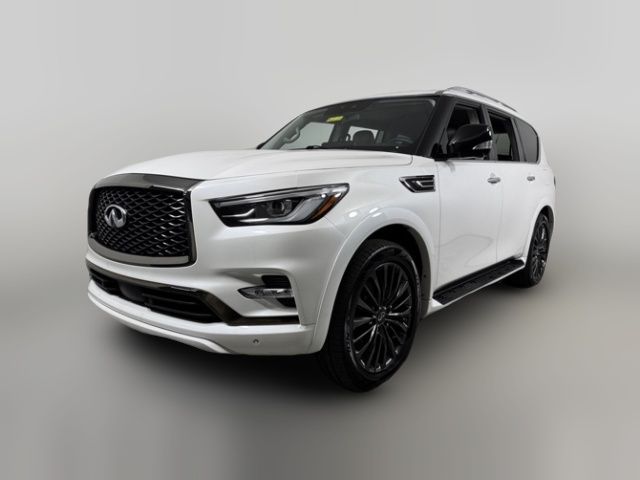 2022 INFINITI QX80 Luxe