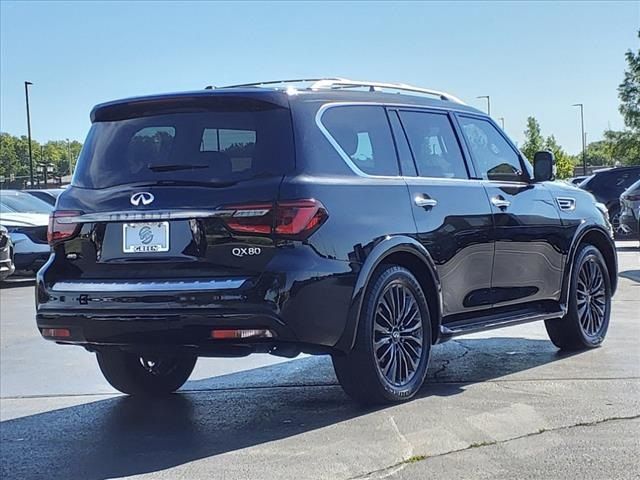 2022 INFINITI QX80 Premium Select