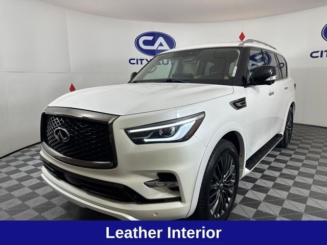 2022 INFINITI QX80 Premium Select