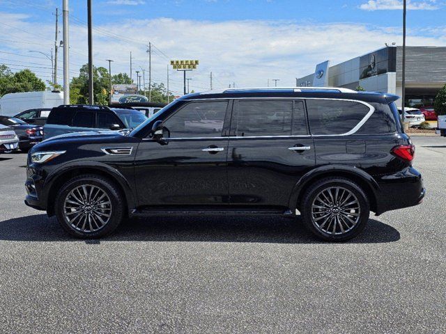 2022 INFINITI QX80 Premium Select