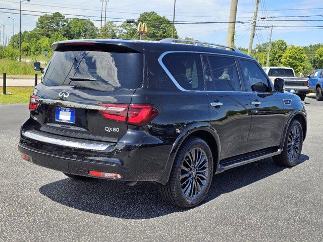 2022 INFINITI QX80 Premium Select