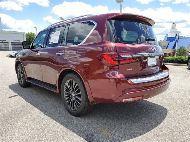 2022 INFINITI QX80 Premium Select