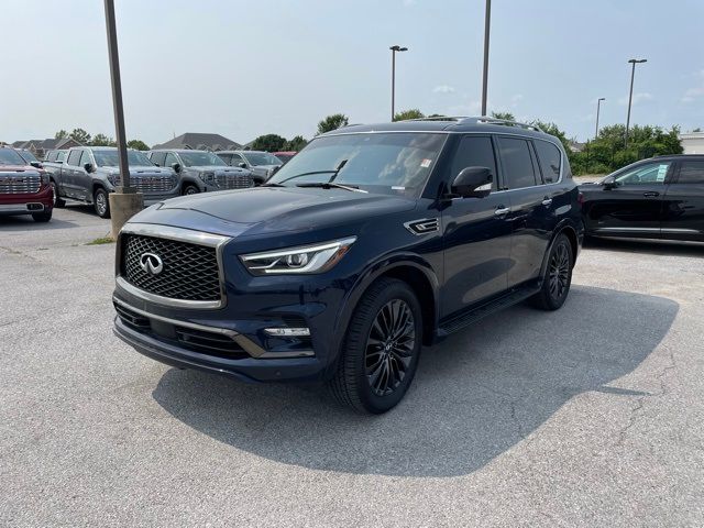 2022 INFINITI QX80 Premium Select