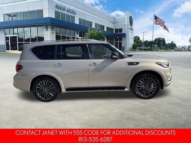 2022 INFINITI QX80 Premium Select