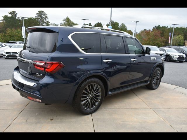 2022 INFINITI QX80 Premium Select