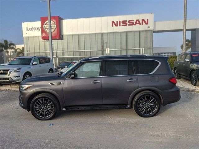 2022 INFINITI QX80 Premium Select