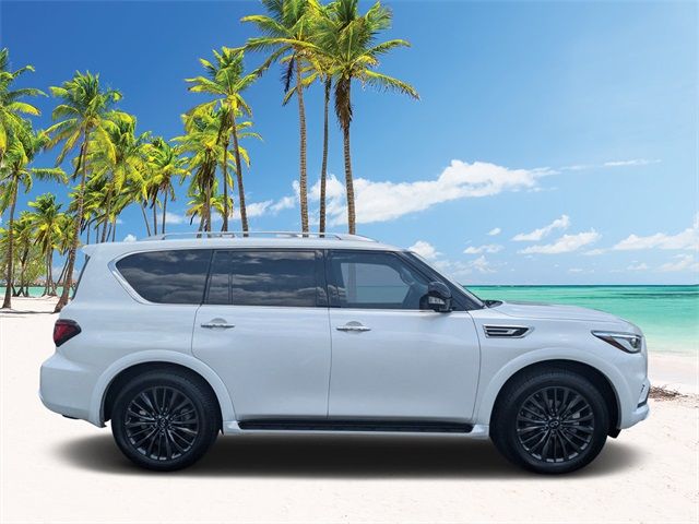 2022 INFINITI QX80 Premium Select