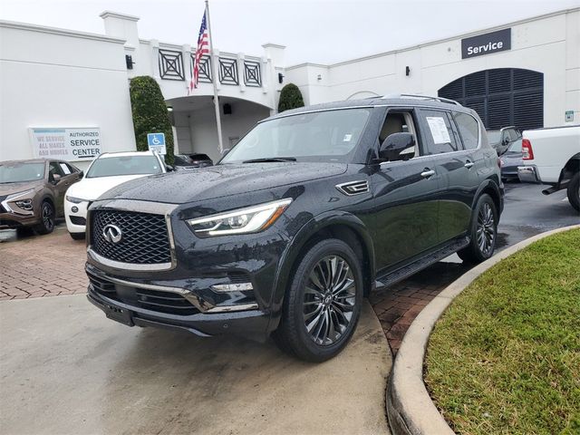 2022 INFINITI QX80 Premium Select