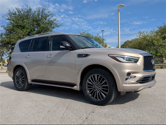 2022 INFINITI QX80 Premium Select