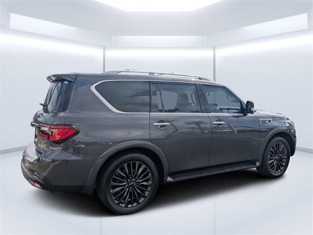 2022 INFINITI QX80 Premium Select