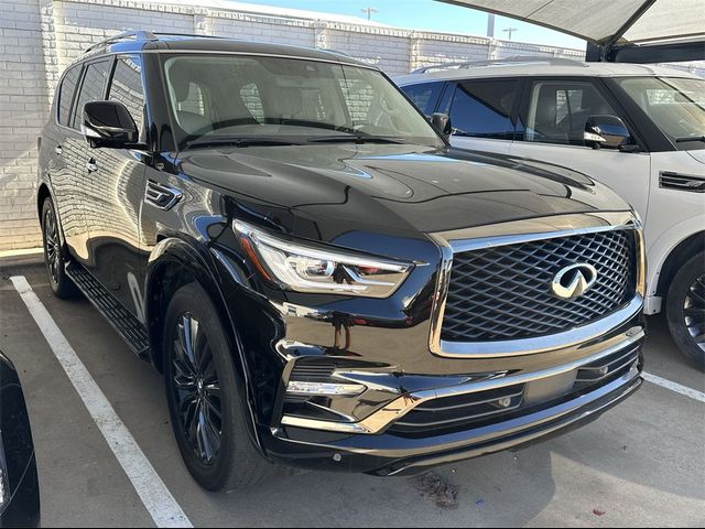 2022 INFINITI QX80 Premium Select