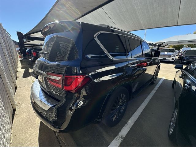 2022 INFINITI QX80 Premium Select