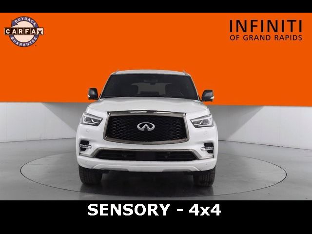 2022 INFINITI QX80 Luxe