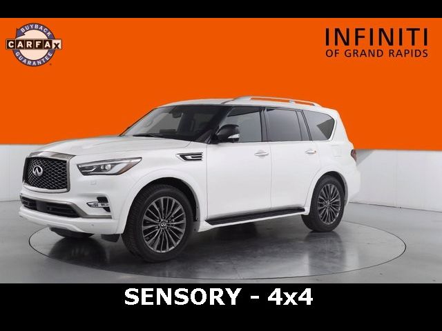 2022 INFINITI QX80 Luxe