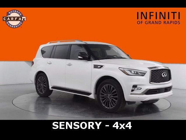 2022 INFINITI QX80 Luxe