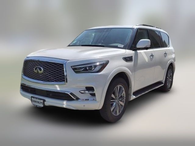 2022 INFINITI QX80 Luxe