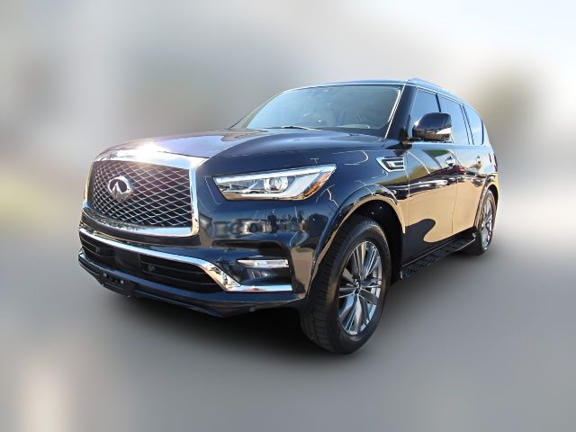 2022 INFINITI QX80 Luxe