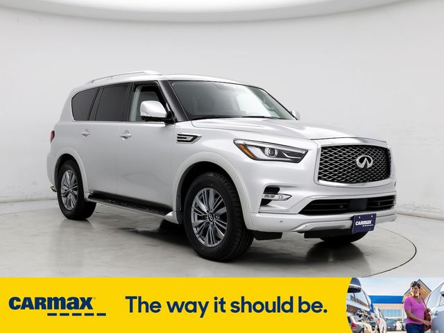 2022 INFINITI QX80 Luxe