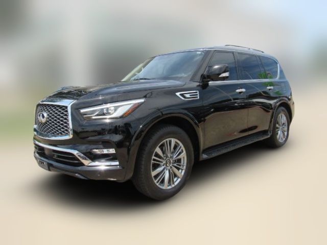 2022 INFINITI QX80 Luxe