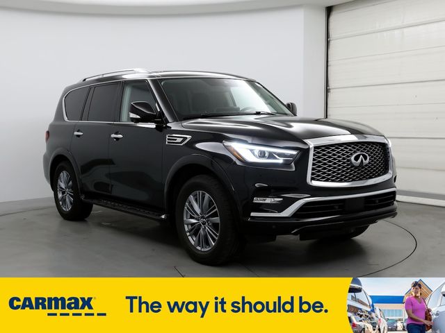 2022 INFINITI QX80 Luxe