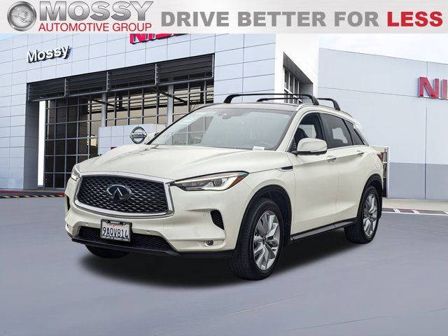 2022 INFINITI QX50 Essential