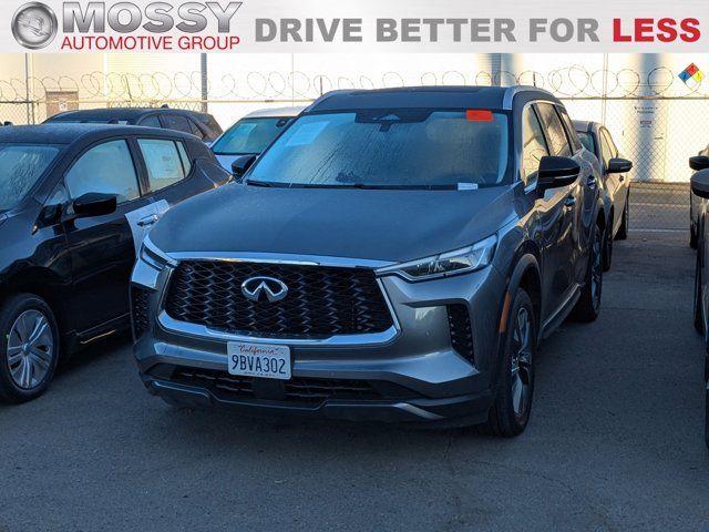 2022 INFINITI QX60 Luxe