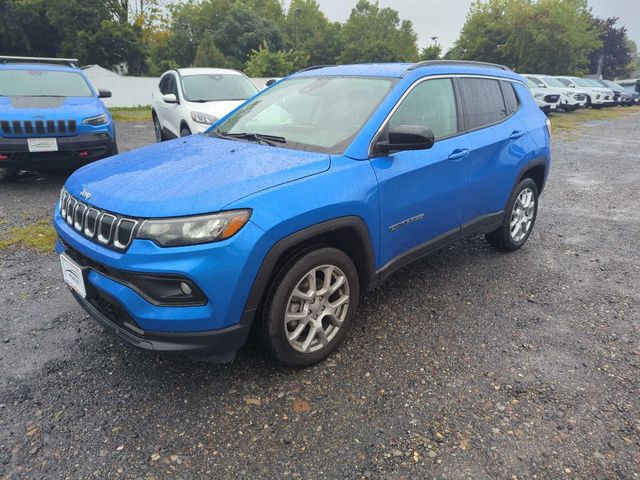 2022 Jeep Compass Latitude Lux