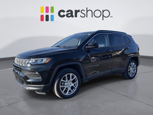 2022 Jeep Compass Latitude Lux