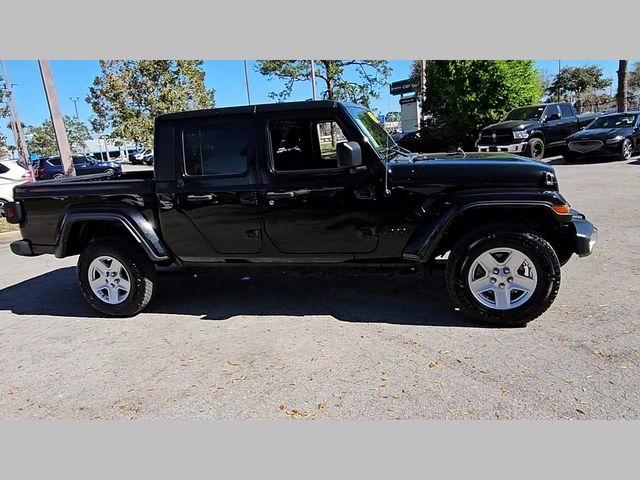 2022 Jeep Gladiator Sport S