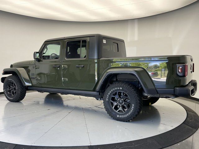 2022 Jeep Gladiator Willys