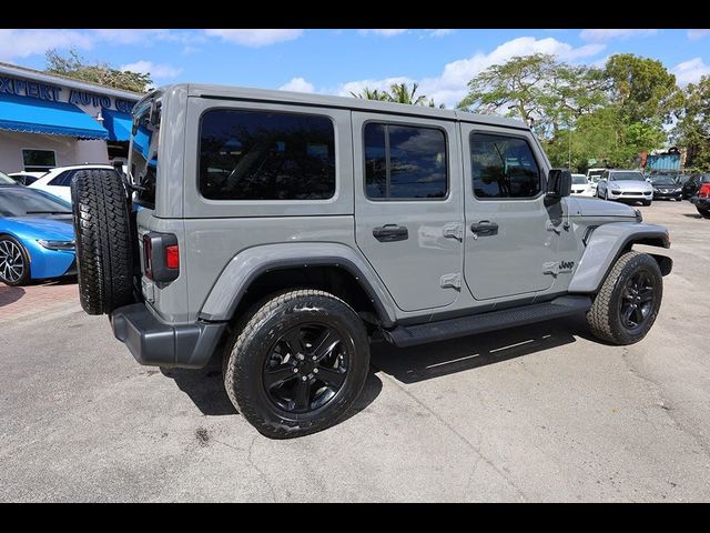 2022 Jeep Wrangler Unlimited Sahara Altitude