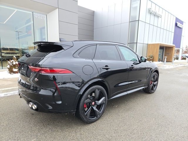 2022 Jaguar F-Pace SVR