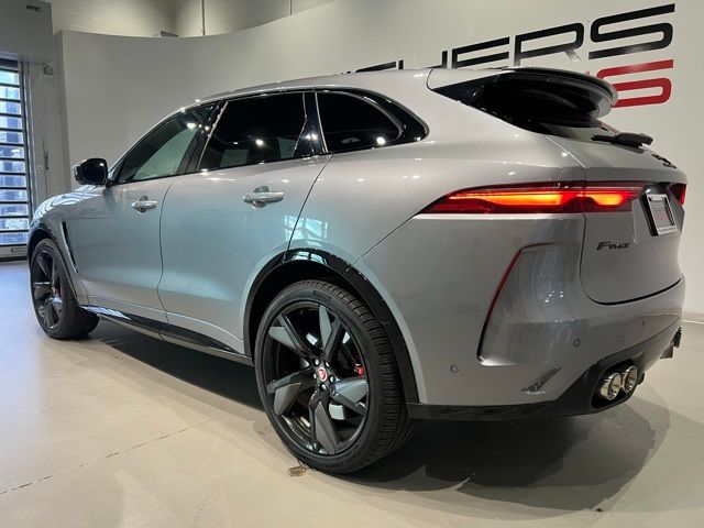 2022 Jaguar F-Pace SVR