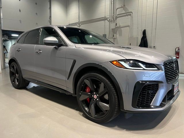 2022 Jaguar F-Pace SVR