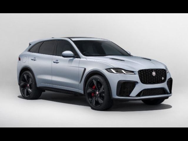 2022 Jaguar F-Pace SVR