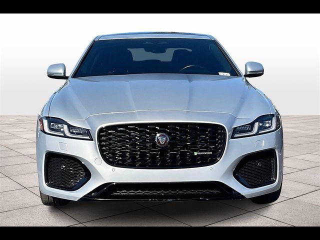 2022 Jaguar XF R-Dynamic SE