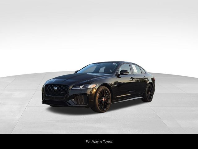 2022 Jaguar XF R-Dynamic SE