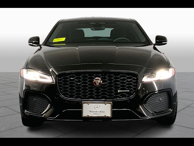 2022 Jaguar XF R-Dynamic SE