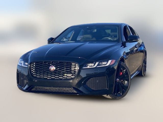 2022 Jaguar XF R-Dynamic SE