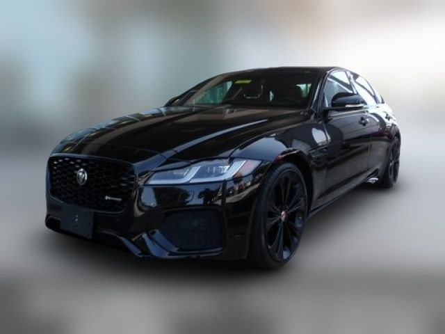 2022 Jaguar XF R-Dynamic SE