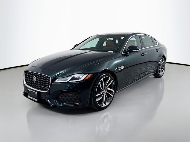 2022 Jaguar XF R-Dynamic SE