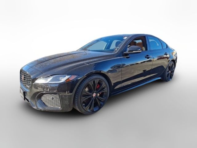 2022 Jaguar XF R-Dynamic SE