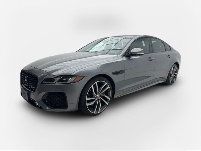 2022 Jaguar XF R-Dynamic SE