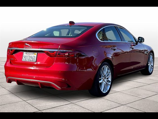 2022 Jaguar XF SE