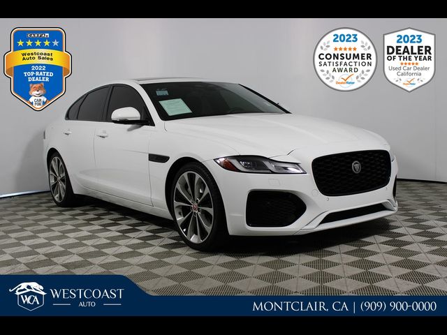 2022 Jaguar XF SE