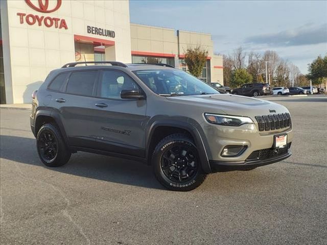 2022 Jeep Cherokee X