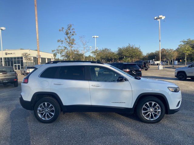 2022 Jeep Cherokee Latitude Lux