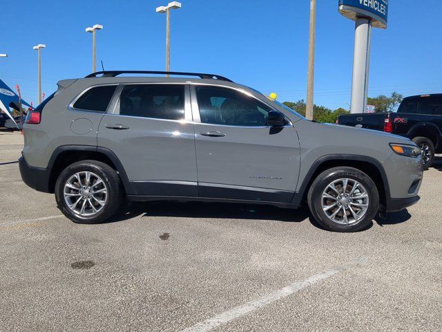 2022 Jeep Cherokee Latitude Lux